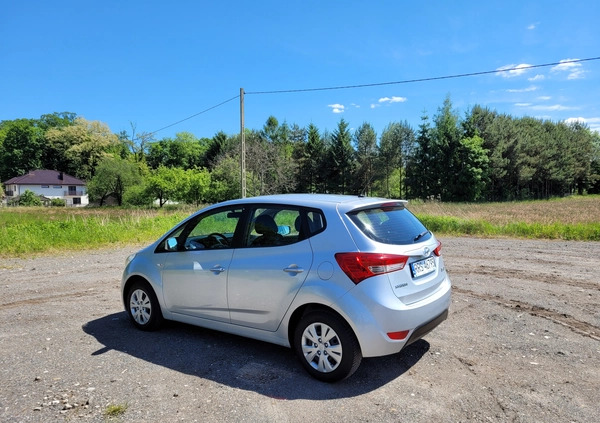 Hyundai ix20 cena 20900 przebieg: 220000, rok produkcji 2011 z Bieżuń małe 211